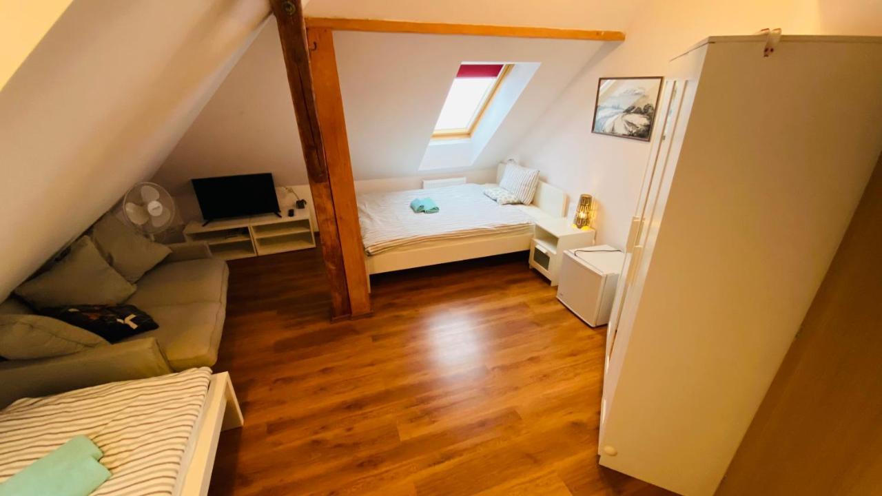 Hotel Pod Koksinem Spalene Porici Экстерьер фото