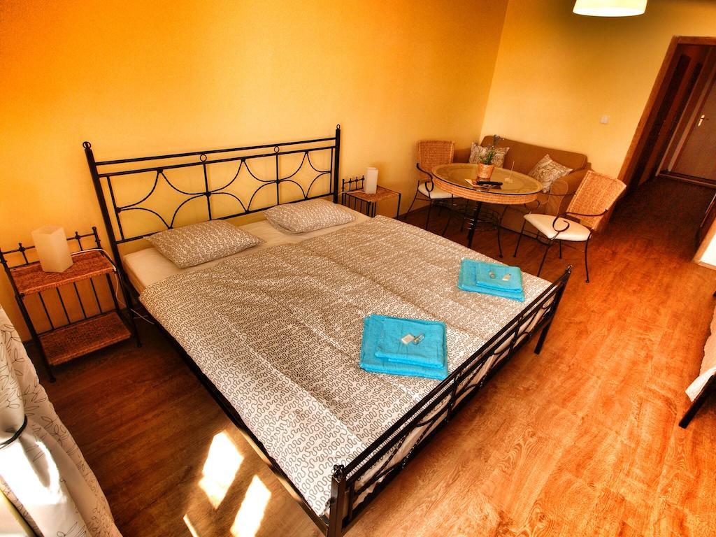 Hotel Pod Koksinem Spalene Porici Номер фото