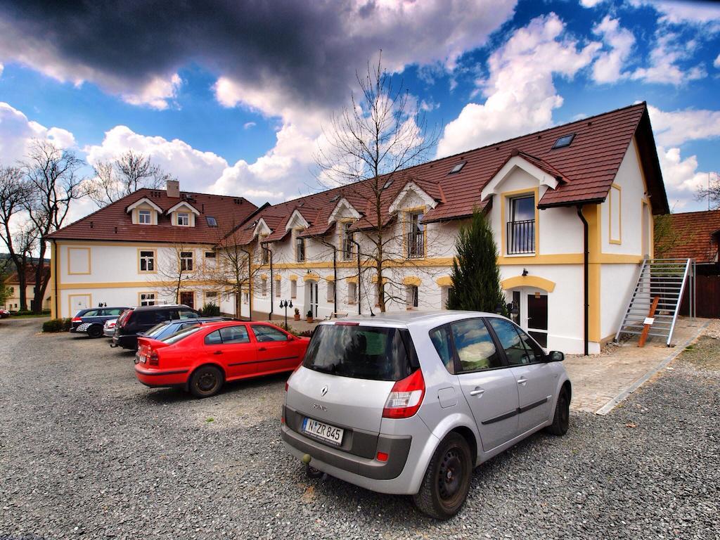 Hotel Pod Koksinem Spalene Porici Экстерьер фото